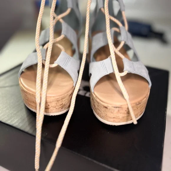 Sorel Cameron Lace-Up Suede Ghillie Gladiator Sandals - Picture 8 of 12